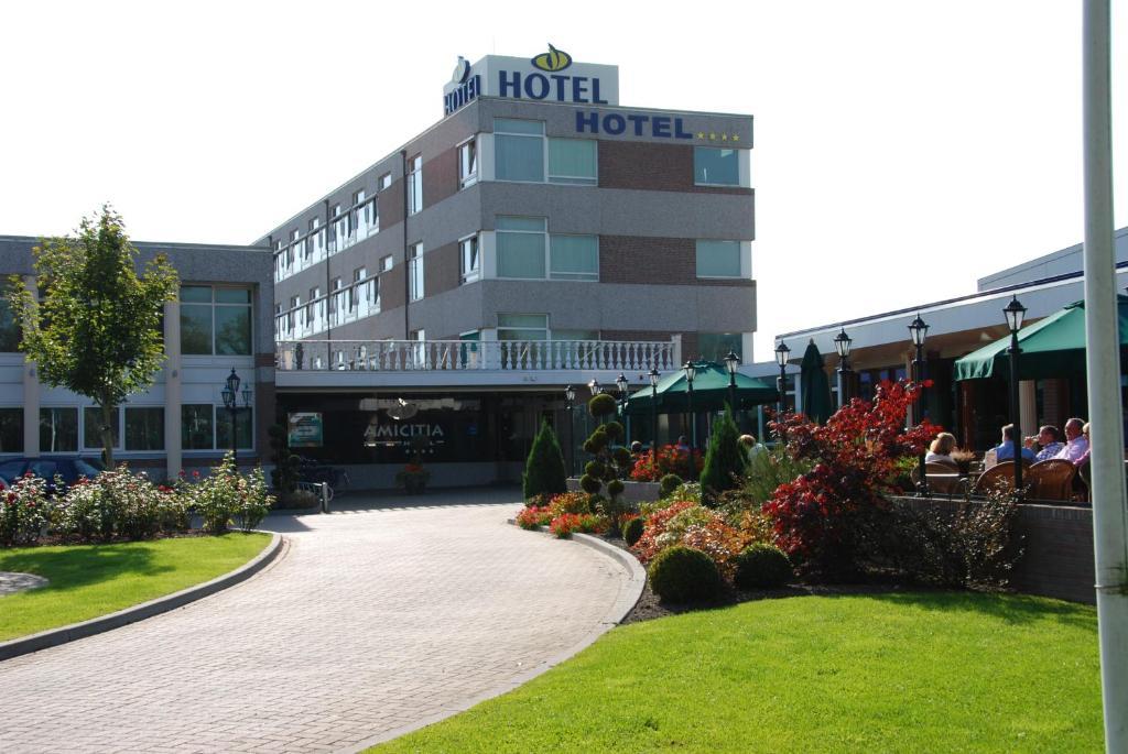 Amicitia Hotel Sneek Ngoại thất bức ảnh